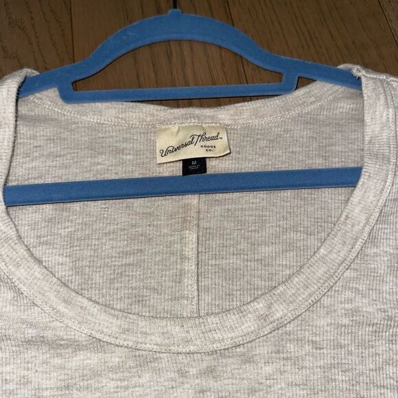 Ribbed long sleeve crop top Universal thread - Picture 2 of 2